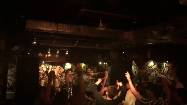 Takezhan & Anthony's shoe - Мы за мир смотреть онлайн