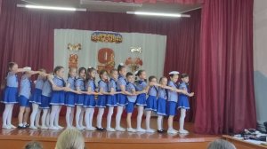 Танец "Яблочко"