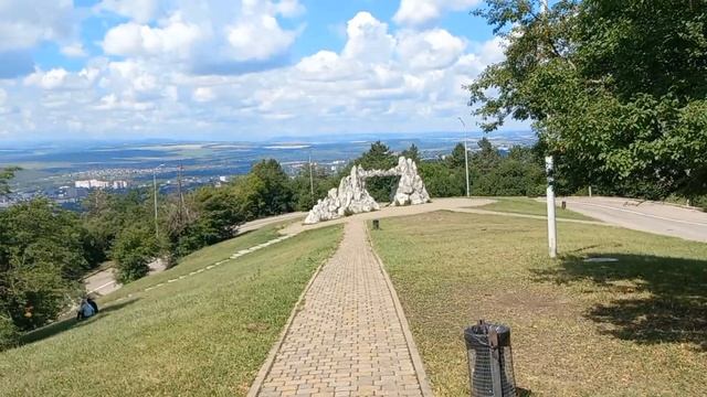 Пешком на гору Машук. Пятигорск. смотреть онлайн