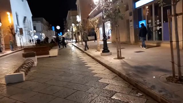 Преддверие католического рождества. Ох, как скучно.