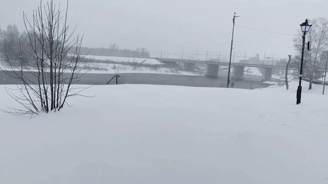 Каким был прошедший апрель 1 смотреть онлайн