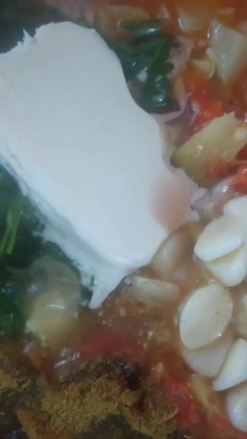 Мясо с овощами в казане