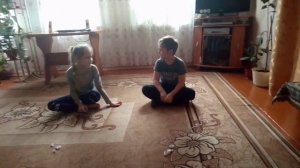 Челлендж правда или действие✨Снять носки зубами???