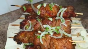 Шашлык в духовке, вкусный и сочный.