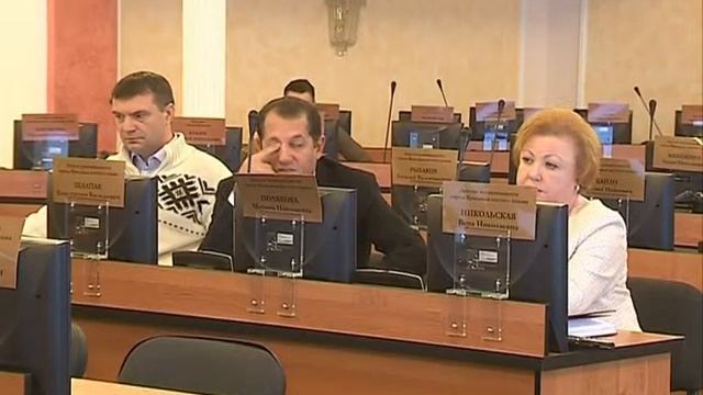 В Ярославле продолжаются споры вокруг ларечного бизнеса смотреть онлайн