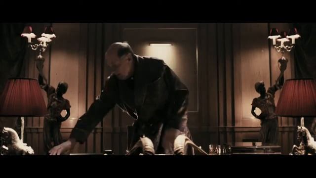 пощечина от АРЧИ фильм КАРТЫ ДЕНЬГИ ДВА СТВОЛА смотреть онлайн