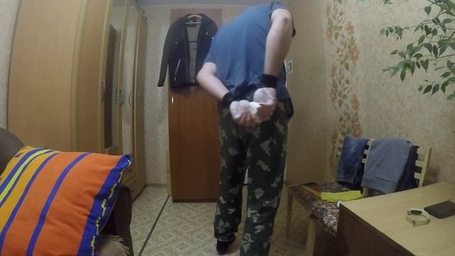 Вывернул скотч за спиной. смотреть онлайн