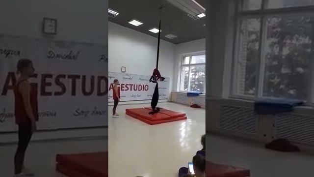 Воздушные полотна смотреть онлайн