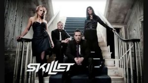 Skillet - Whispers In The Dark (па русском)