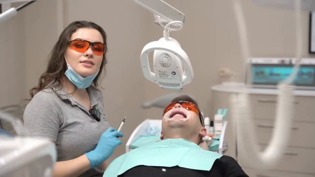 Креативят стоматологи T&T clinic. Необычное Новогоднее поздравление. смотреть онлайн