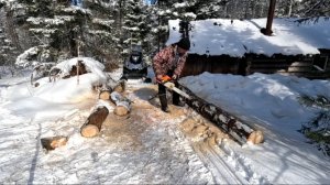 Еду с тайгу. Ремонт западной избы.