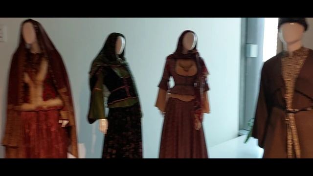 Центр Гейдара Алиева в Баку смотреть онлайн