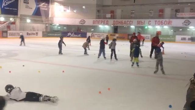 Ярослав играет в 