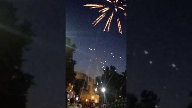 Салют бомба смотреть онлайн