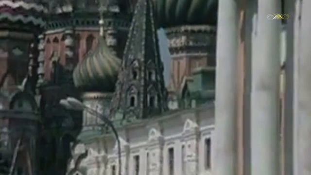 Века вплетая в красочный узор... смотреть онлайн
