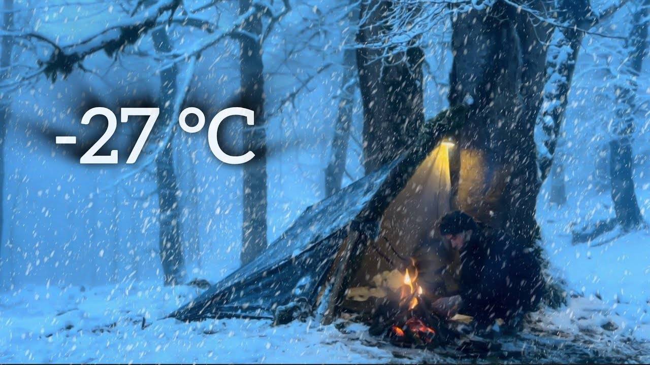 -27 °C Зимний кемпинг без палатки, сильный снегопад• Снежная буря ASMR смотреть онлайн