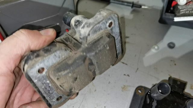 Ваз 2114. Ошибка P0363, P1302, P1303. Неустойчивые обороты, двигатель троит. Проблема решена!