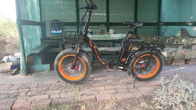 KUGOO KIRIN V4 MAX. Новые грипсы и зеркало. Примерил корзинку.