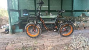 KUGOO KIRIN V4 MAX. Новые грипсы и зеркало. Примерил корзинку.