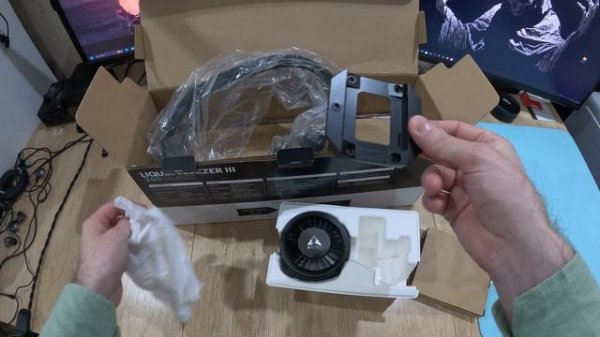 Распаковка Arctic Liquid Freezer III 360