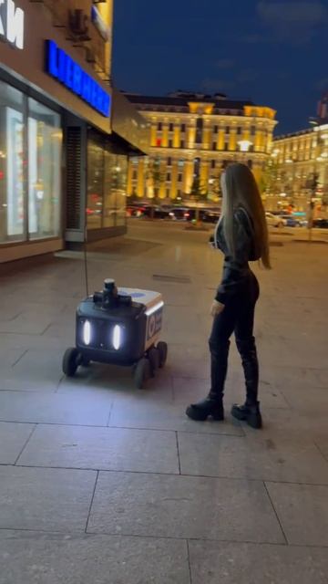 Знакомлюсь с новым другом 😋 #shorts #рекомендации