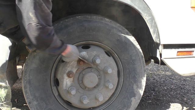 аккумуляторный гайковерт интерскол 2000\36 1 часть