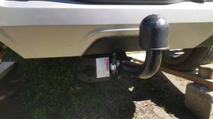 Lada Xray Cross (Лада Иксрей Кросс) - установка фаркопа "Уникар" без снятия бампера.