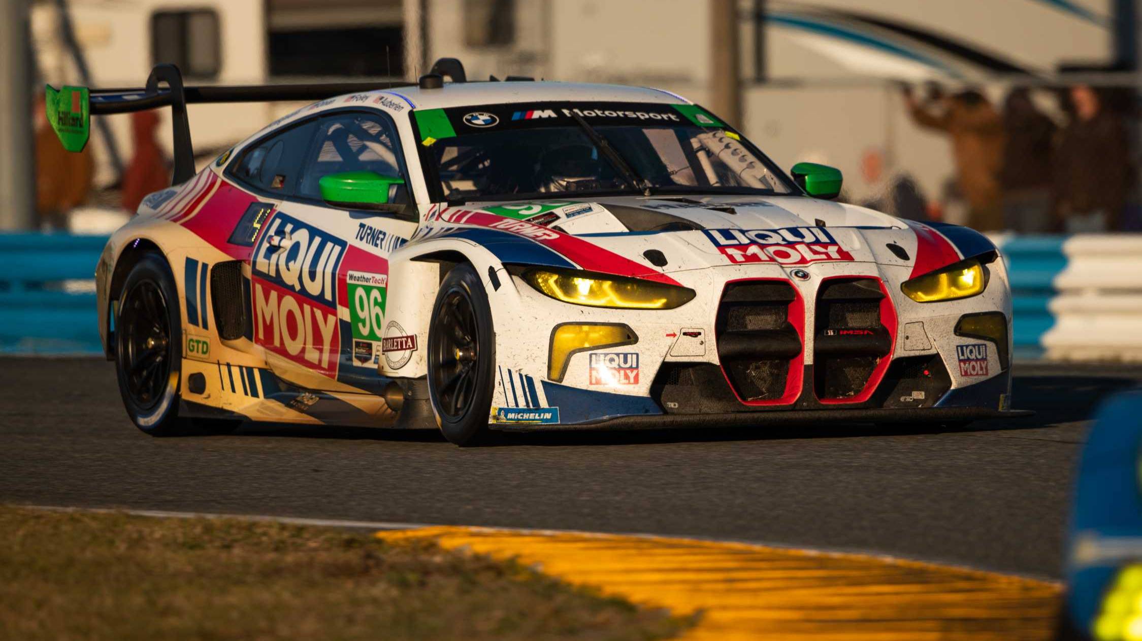 MINI GT 1:64 BMW M4 GT3#96 2022 IMSA Daytona 24 Hrs
+ в конце видео мой Помощник и консультант))) смотреть онлайн