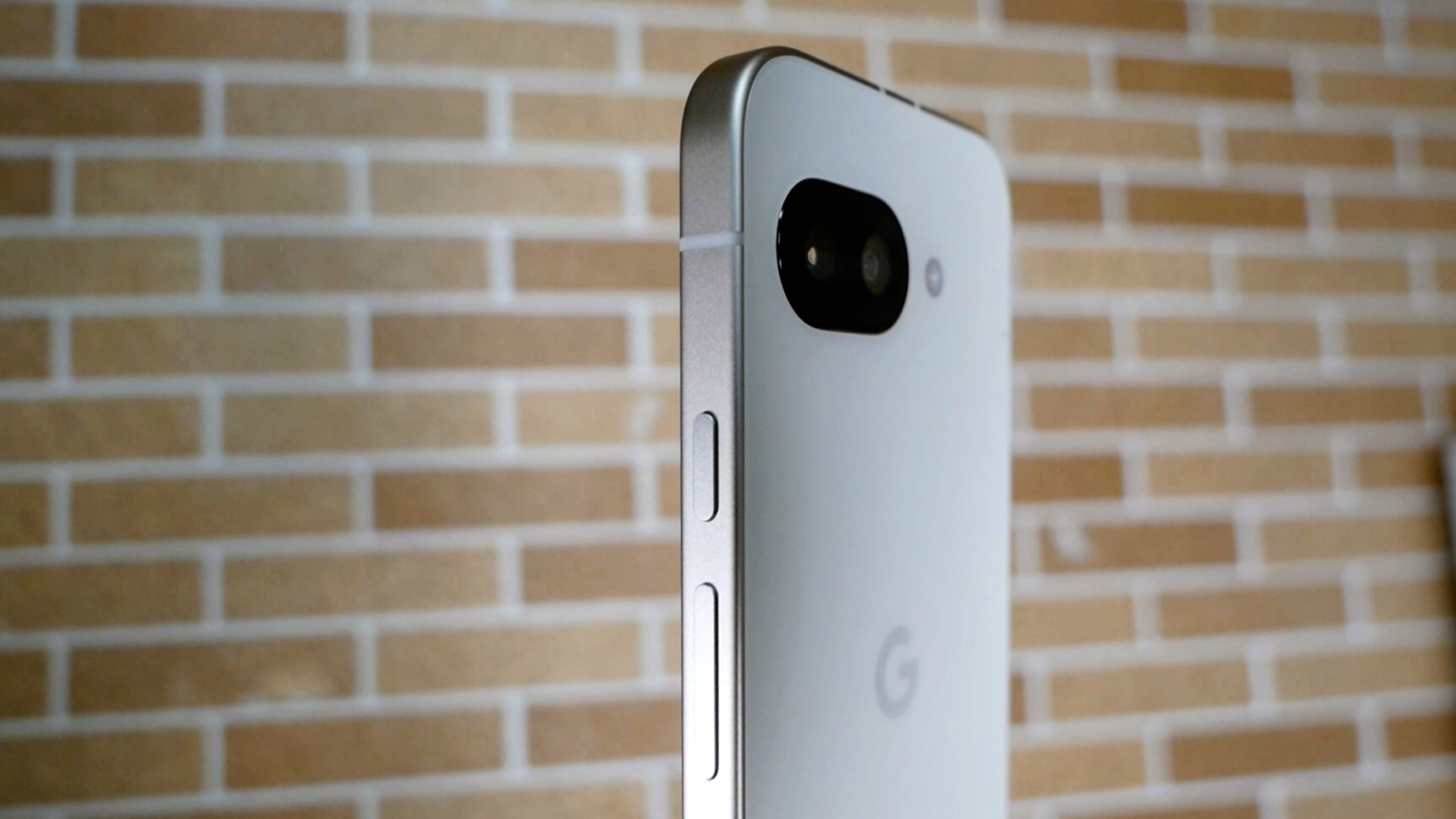 Google Pixel 9A. Отличия от Pixel 9. Обзор от Давида / Арстайл / смотреть онлайн