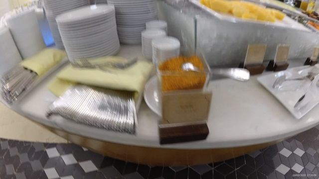 Что дают на завтрак в отеле Виноазис, Вьетнам, Фукуок