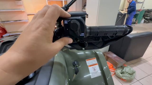 -7049334333938227433