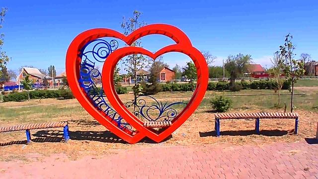 Ст. Должанская, Парк Победы, Единственный парк в станице, обзор)