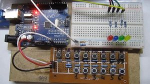 Светомузыка на основе преобразования Фурье.