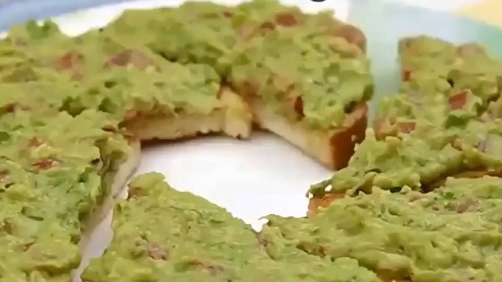 Бутерброды с авокадо смотреть онлайн