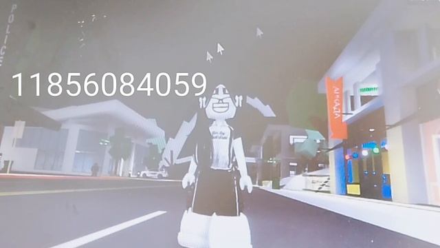 коды на вещи в брукхейвен смотреть онлайн