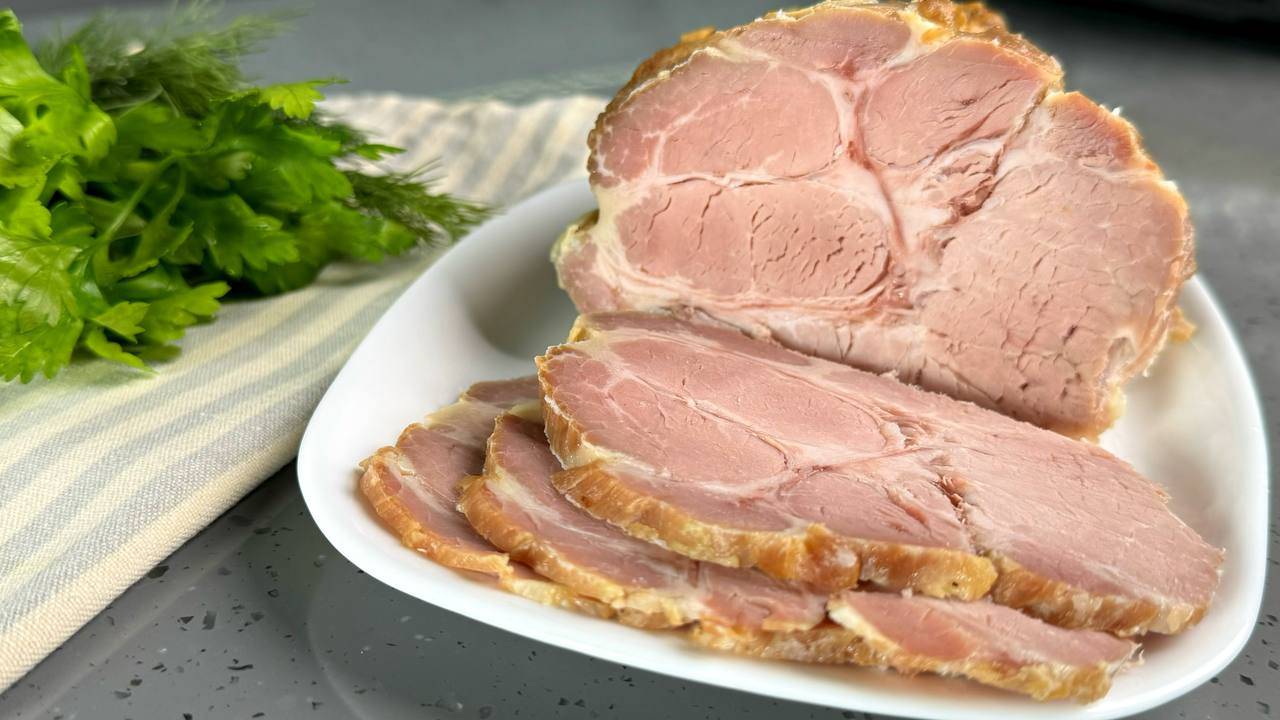 Вкусная и сочная буженина - прекрасная альтернатива всяческим колбасным изделиям. смотреть онлайн