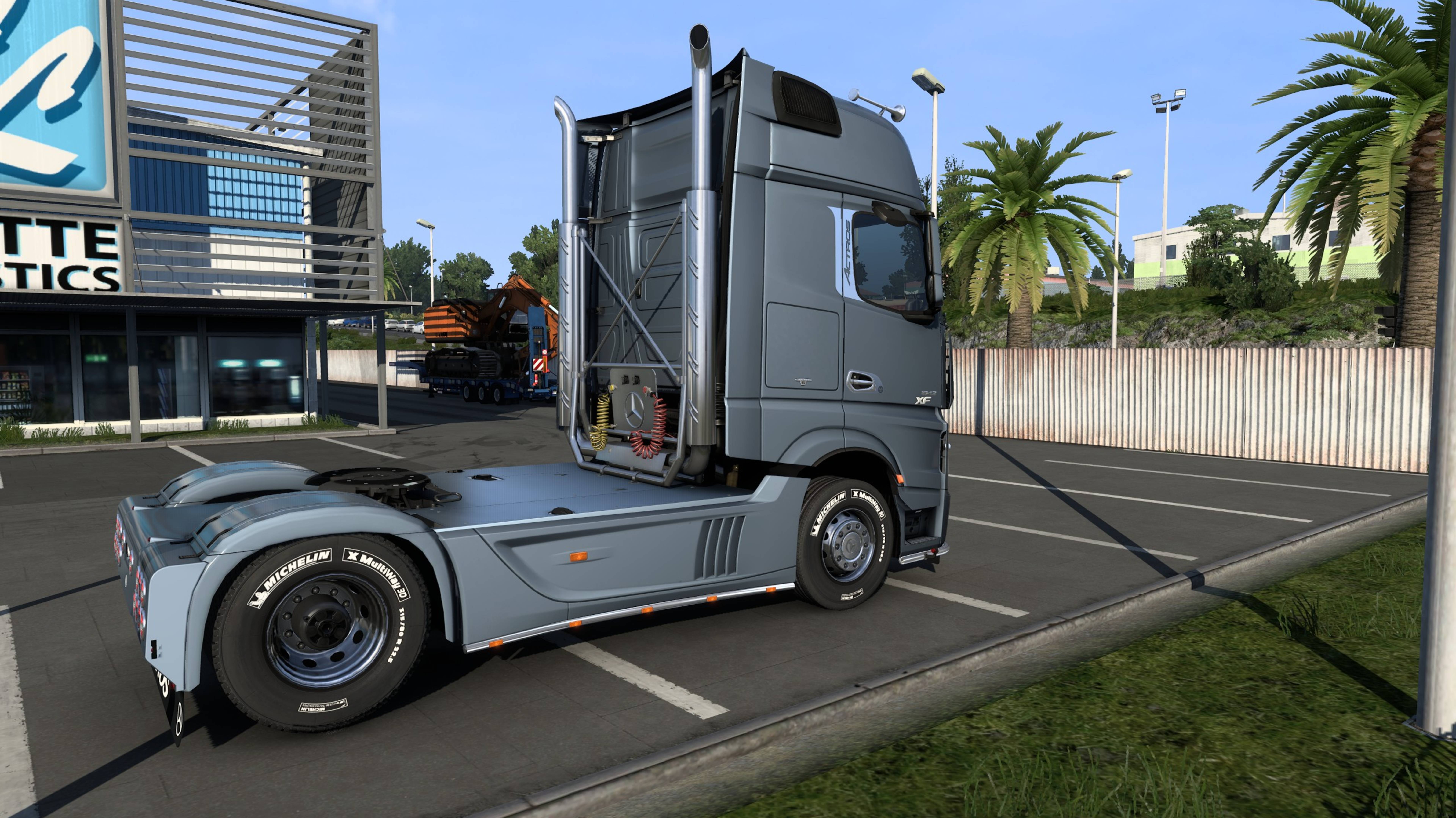 Euro Truck Simulator 2. Обновленный звук SFX_EVR_MERCEDES_BENZ_ACTROS... на руле MOZA R5 смотреть онлайн