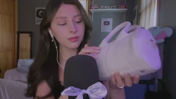 ASMR｜Звуки Рук И Побрякушек. Skye