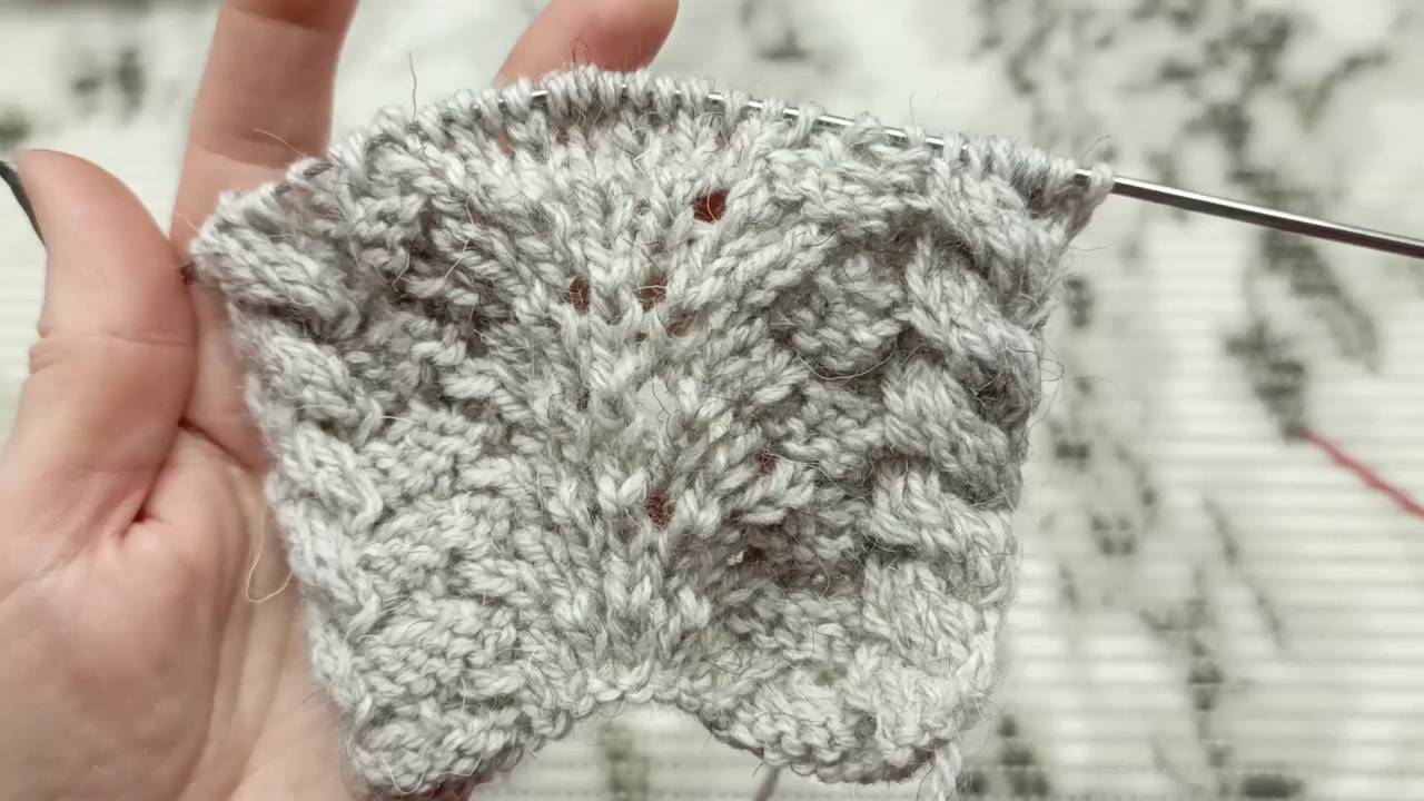 Узор спицами _Коса - Ажур_, видео мк для начинающих, вяжем вмести каждый ряд, пошагово смотреть онлайн