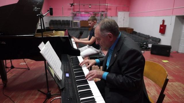 УШКОВ ИЛЬЯ. ВАРИАЦИИ НА ТЕМУ ПАГАНИНИ. Последние штрихи перед сольным выступлением.