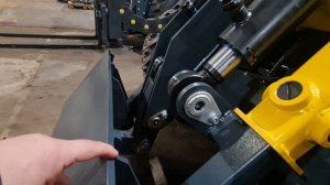 Предварительный обзор мини погрузчика Beekeeper M700