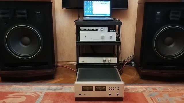 Accuphase P-266