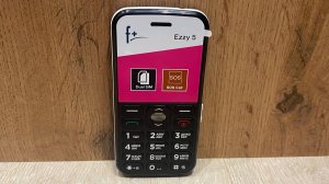 Распаковка и обзор сотового телефона F+ Ezzy 5