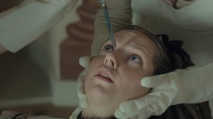 Гадкая сестра — Русский трейлер (HD, 18+, 2025) Леа Мюрен, Теа Софье Лок Несс, Ане Даль Торп