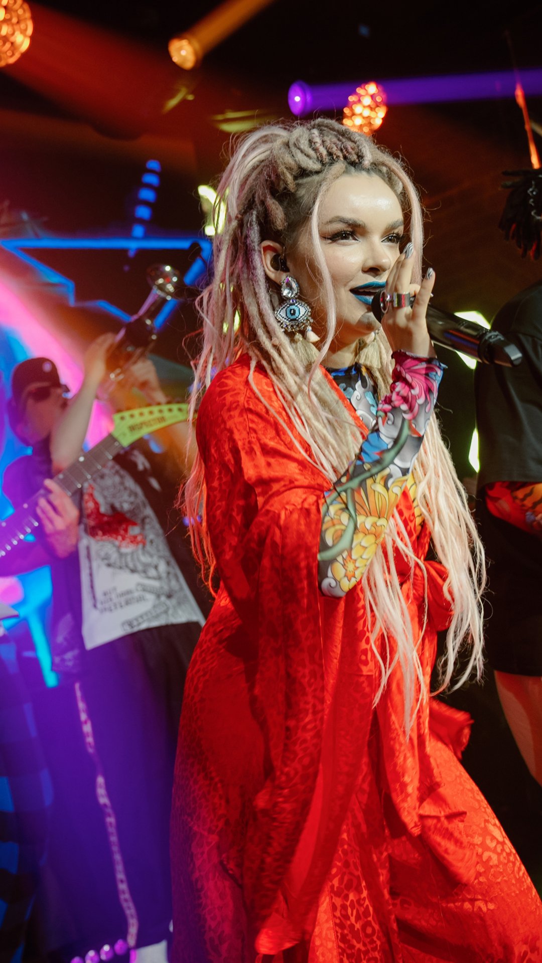 КАВЕР-ГРУППА | БОМБЕЙ смотреть онлайн