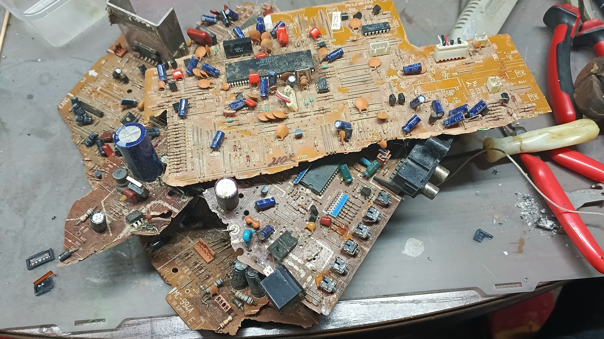 Скрытое золото в обычной мониторке☝️😉 смотреть онлайн