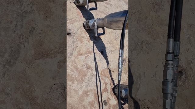 Как разрушают валуны гидроклином Darda.