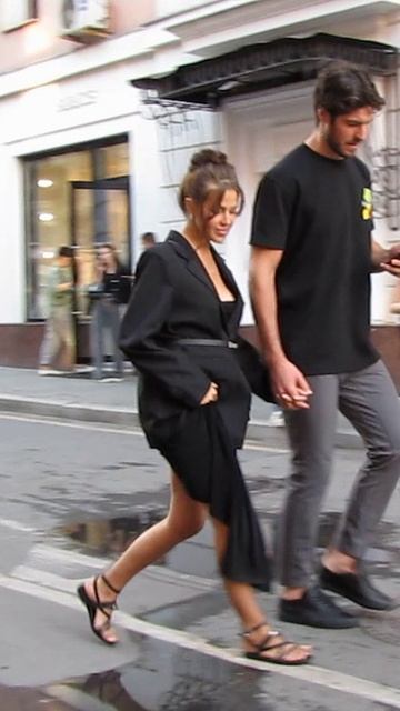 Красивые пары на Патриках. Как одеваются модные и стильные смотреть онлайн