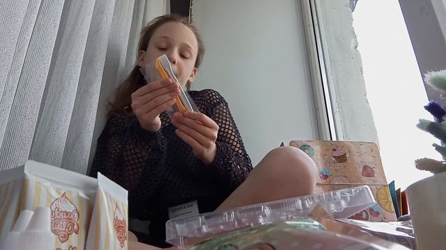 распаковка полимерной глины Candy Clay смотреть онлайн