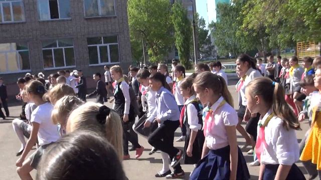 Адиля смотреть онлайн